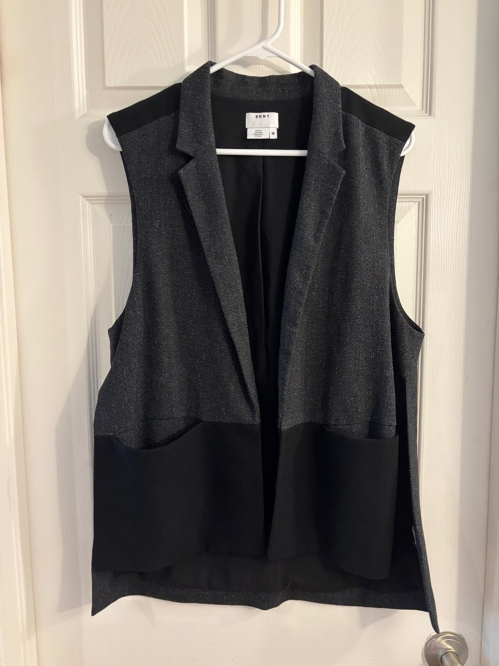 DKNY Black and Gray Sleeveless Open-Front Vest